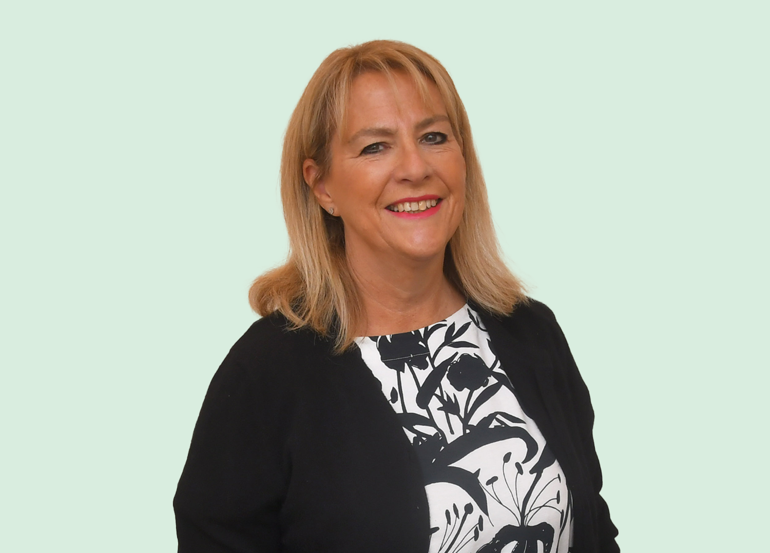 Corporate Headshot of Non-Executive Director Susan Shardlow